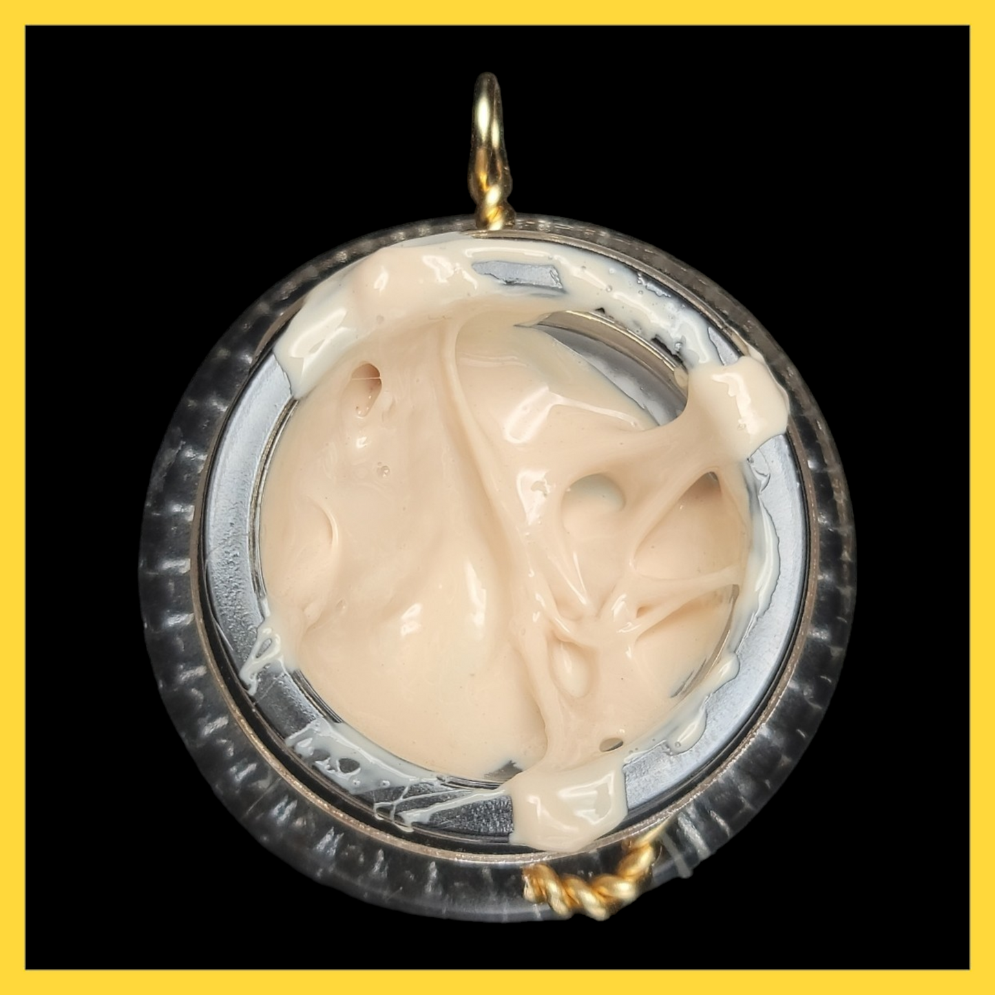 Large Hash Rosin Dab Pendant (Messy) image 0