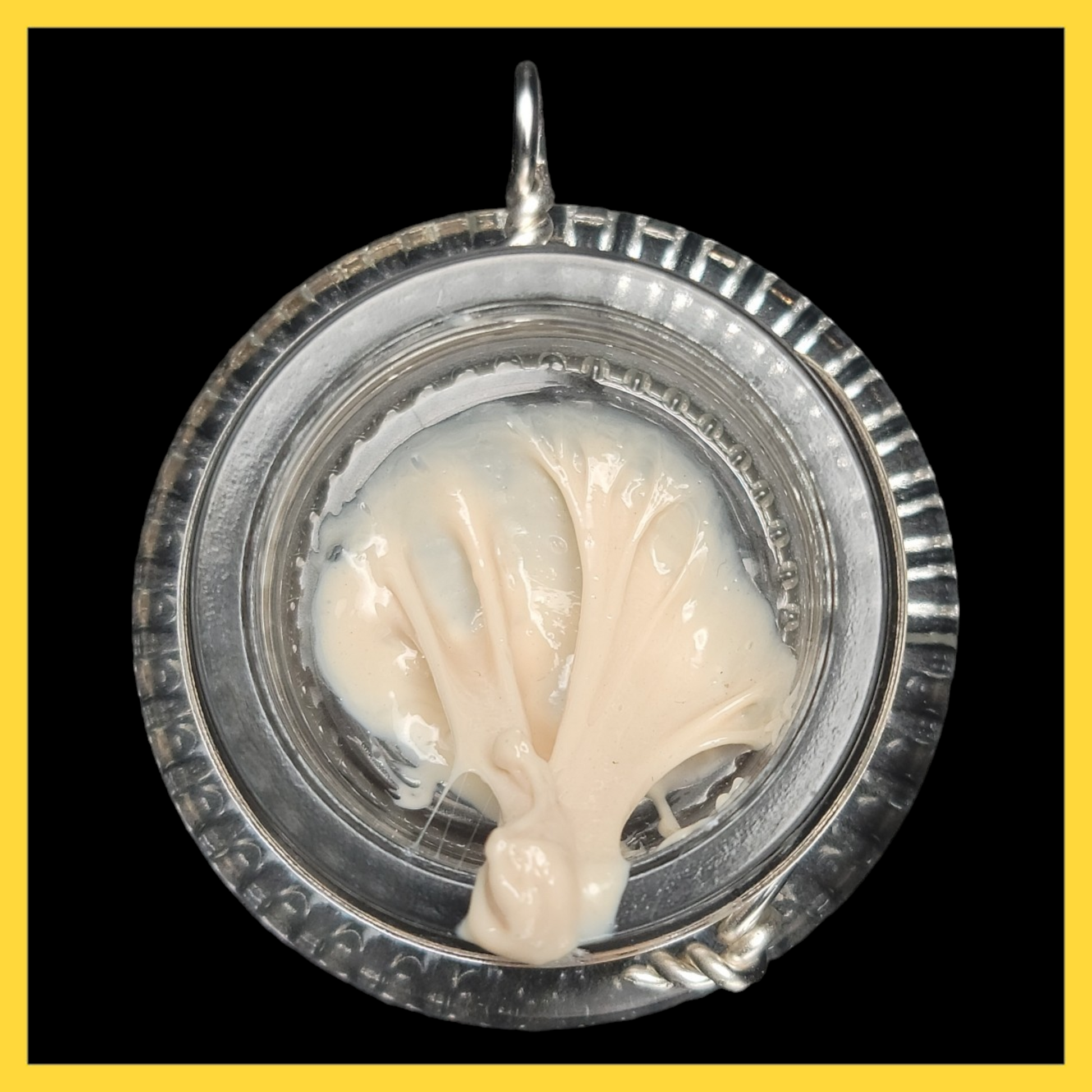 Large Hash Rosin Dab Pendant (Messy) image 0