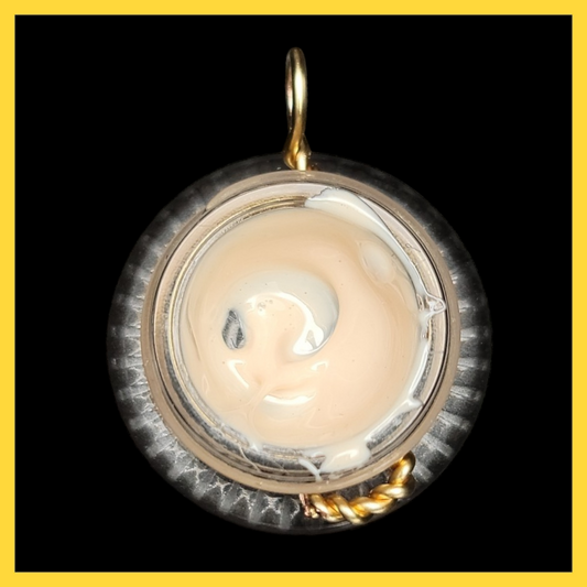 Small Hash Rosin Dab Pendant (Messy) image 0
